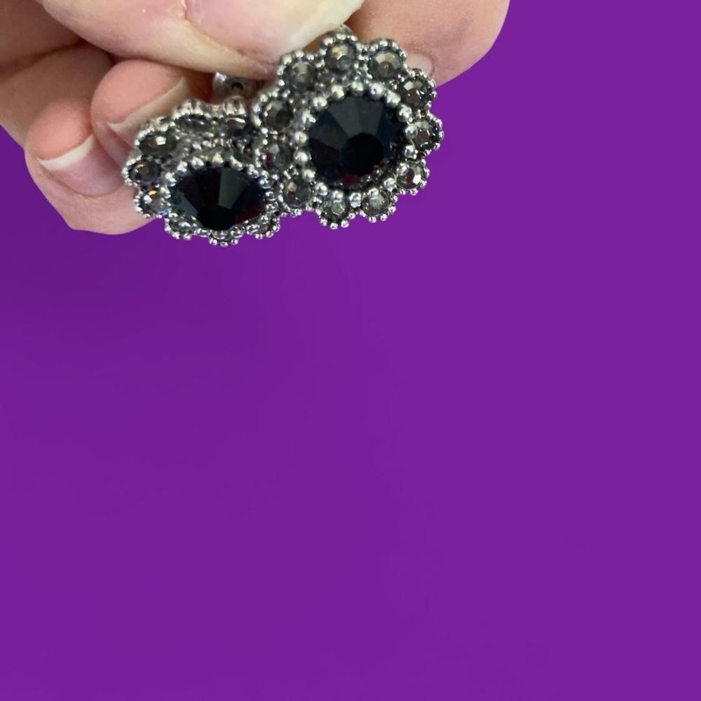 Black and silver tone shimmering flower earrings